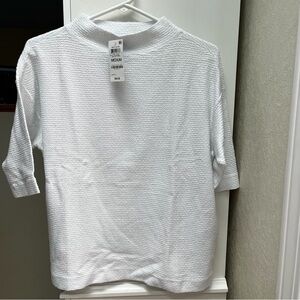 Ladies Alfani White Knit Top - Size M - NWT